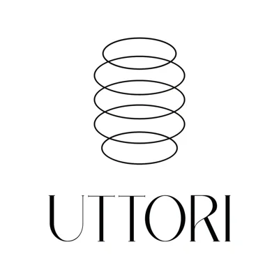 Uttori 五朵里 logo