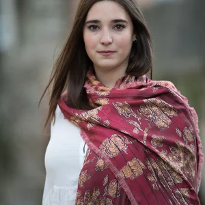 Nuria Du Chêne de Vère