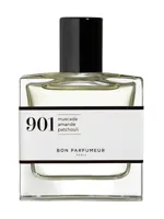901 nutmeg, almond, patchouli by Bon Parfumeur