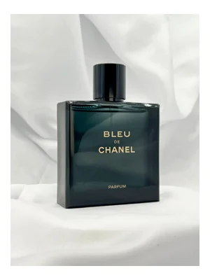 Bleu de Chanel Parfum bottle