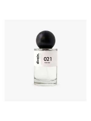 Solo Loewe Eau de Parfum bottle