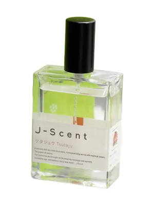 Tsutaju Eau de Parfum bottle