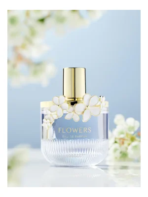 Blue Flowers Eau de Parfum bottle