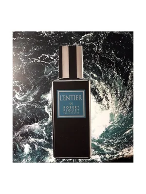 L'Entier Eau de Parfum bottle