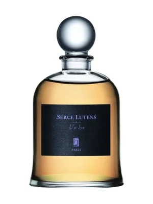 Un Lys Eau de Parfum bottle