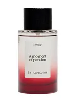 N°052 A moment Of Passion by Stradivarius
