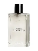 N°01 White Flower Posy by Zara